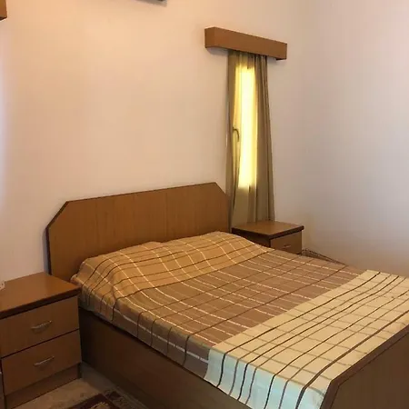 Holiday In Kyrenia/alsancak
